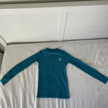 Ski thermal top and bottoms