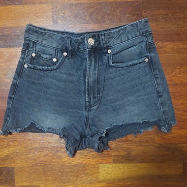 kurze Hose schwarz