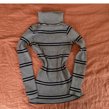 Vintage turtleneck marinière