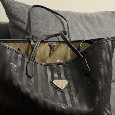 Maison Mollerus Shopper Clutch – Schwarz 