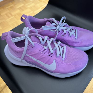 Nike Sneaker 38.5
