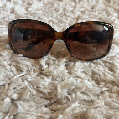 Lunettes de soleil marron