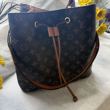 Louis Vuitton Dupe Bucket Bag