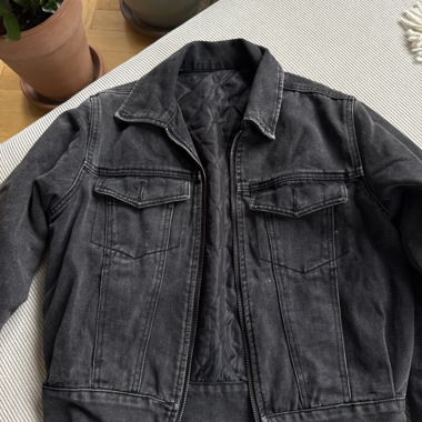 Veste en jean noire