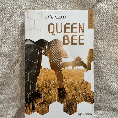 Queen Bee - Gaïa Alexia