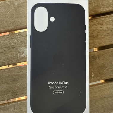 iPhone 16 Plus Silicone Case