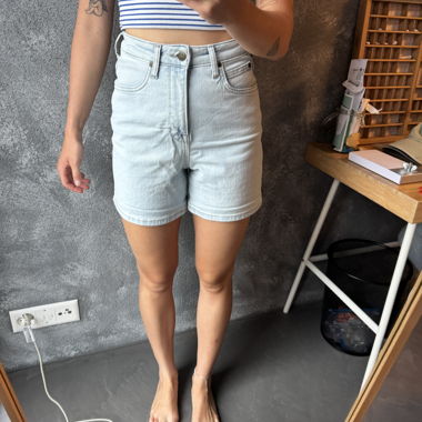 Lee Stella Shorts Size 25