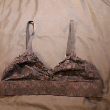 Brassière en dentelle