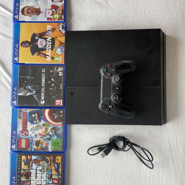 PS 4 Pro 