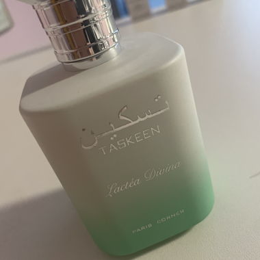 Profumo Taskeen lactea paris corner