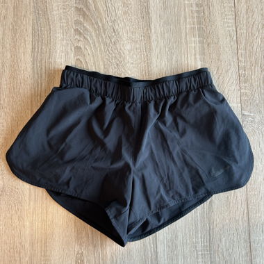 Short de sport Nike