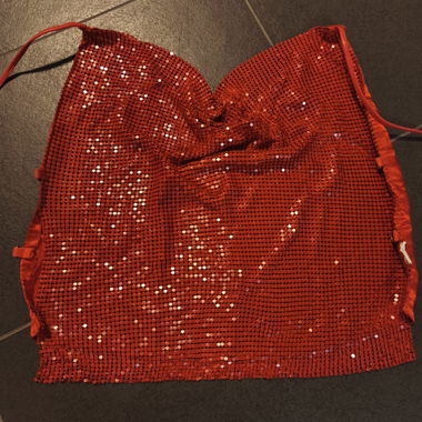 Flirty rotes Ausgangstop