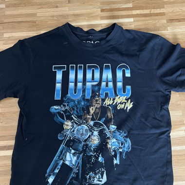 Tupac Black T-Shirt 