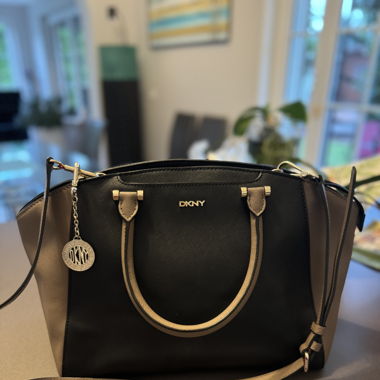 DKNY bag 