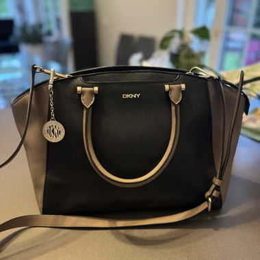 DKNY bag 