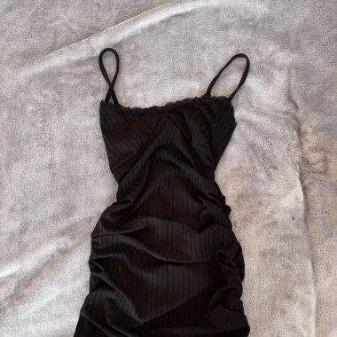 robe noire soirée 
