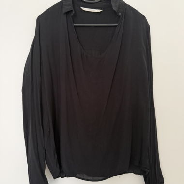 Blusa nera