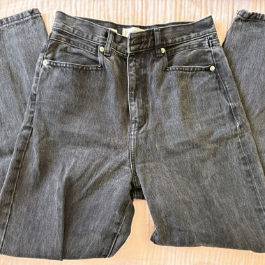 Jean taille haute noir de Mango
