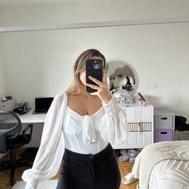 Blouse/top
