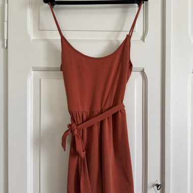 Leichter Jumpsuit von Bershka 
