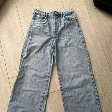 Jean 