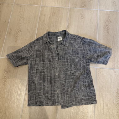 ZARA Short-Sleeve Shirt Size M