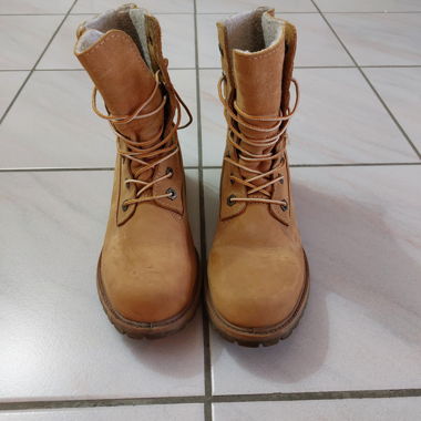 Timberland Boots Gr. 38.5, gefüttert