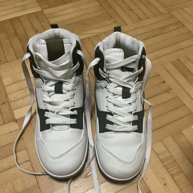 scarpe per bambini senza marca