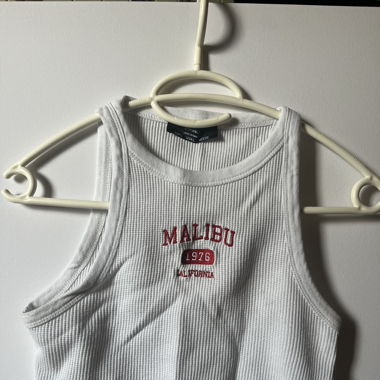 Weißes crop top 