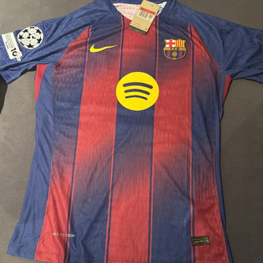 Maglia Lamine Yamal con firma