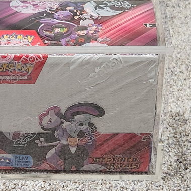 Scatola carte Pokemon TCG Destined Rivals