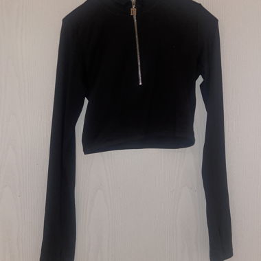 Langärmliges Crop Top