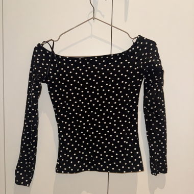 Schwarzes Langarmshirt Polkadot