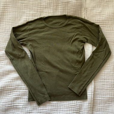 T-shirt à manches longues vert olive