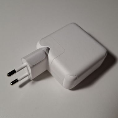 NUOVO Adattatore di alimentazione Apple USB-C da 30 W