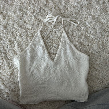 Top con scollo a colloletto (neckholder)
