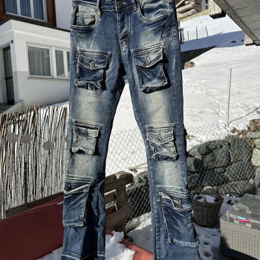 Valabasas flare cargo jeans