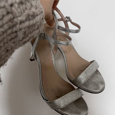 Süsse Stilettos in silber size 36