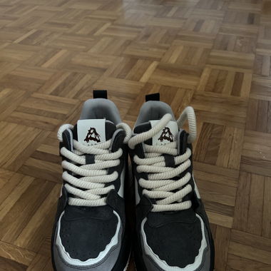 Chaussure supermade