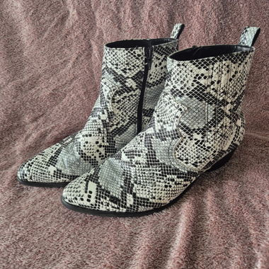 Bottines Glamorous Curve à vendre !
