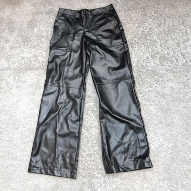 Zara Lederhose