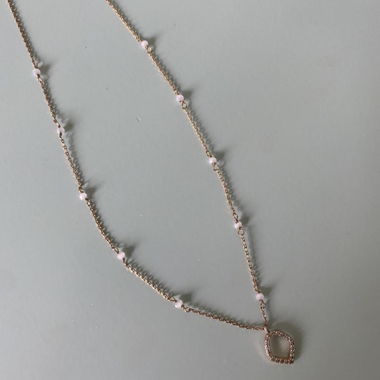 Chic little necklace 