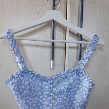 Top mit Blumenmuster Zara