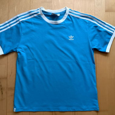 T-shirt Adidas taglia 38-40