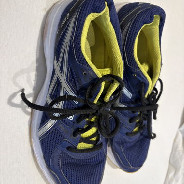 Asics Laufschuhe