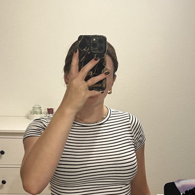 Top a righe bianco e nero