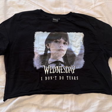 Black Wednesday cropped T-shirt XL