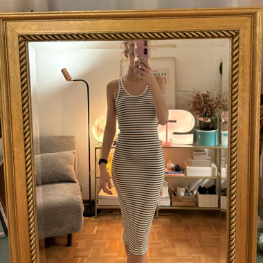 Kleid
