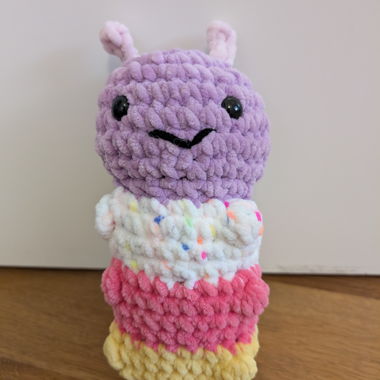 Caterpillar crochet plushie 