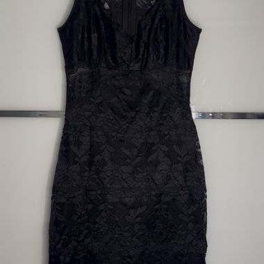 Abito in pizzo nero Guess
